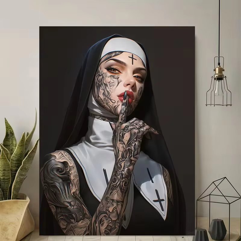 ファッションガール、タトゥー、修道女をモチーフにしたキャンバ - Photography Trend のレビューと価格