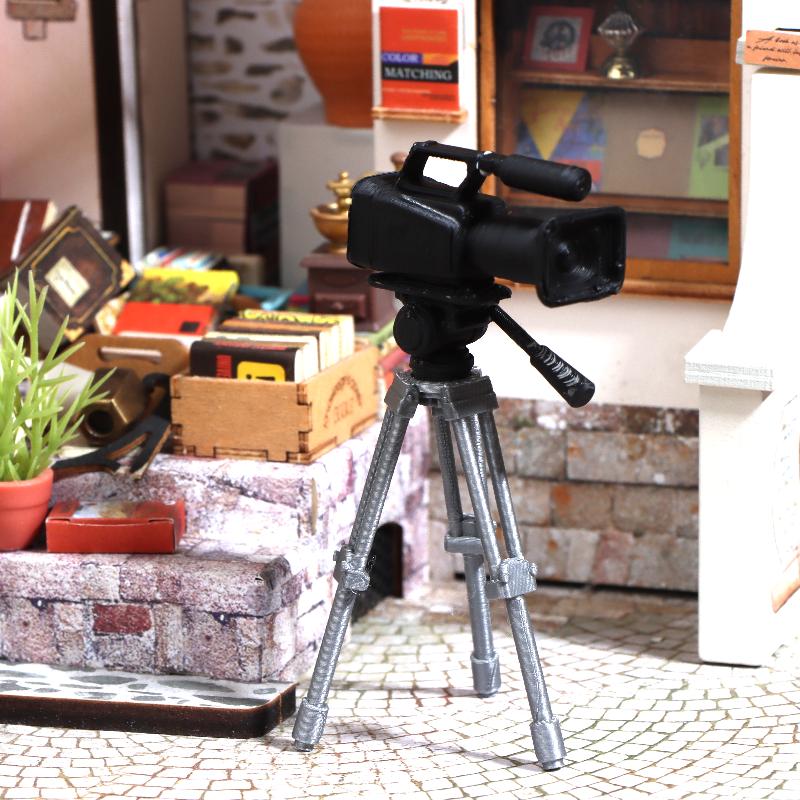 ミニビデオカメラ三脚モデル 1:12 スケールドールハウス写 - Photography Videos のレビューと価格