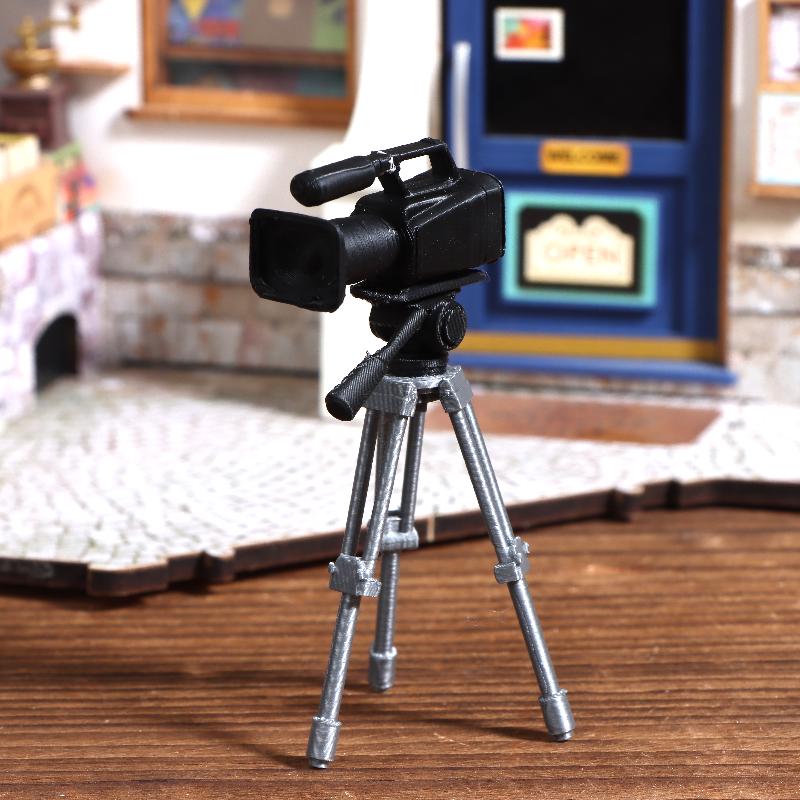 ミニビデオカメラ三脚モデル 1:12 スケールドールハウス写 - Photography Videos のレビューと価格